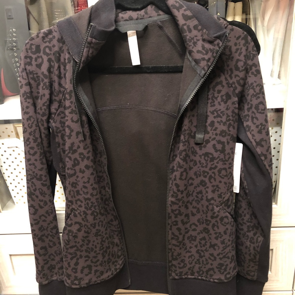 Brand new with tags Athleta zip up